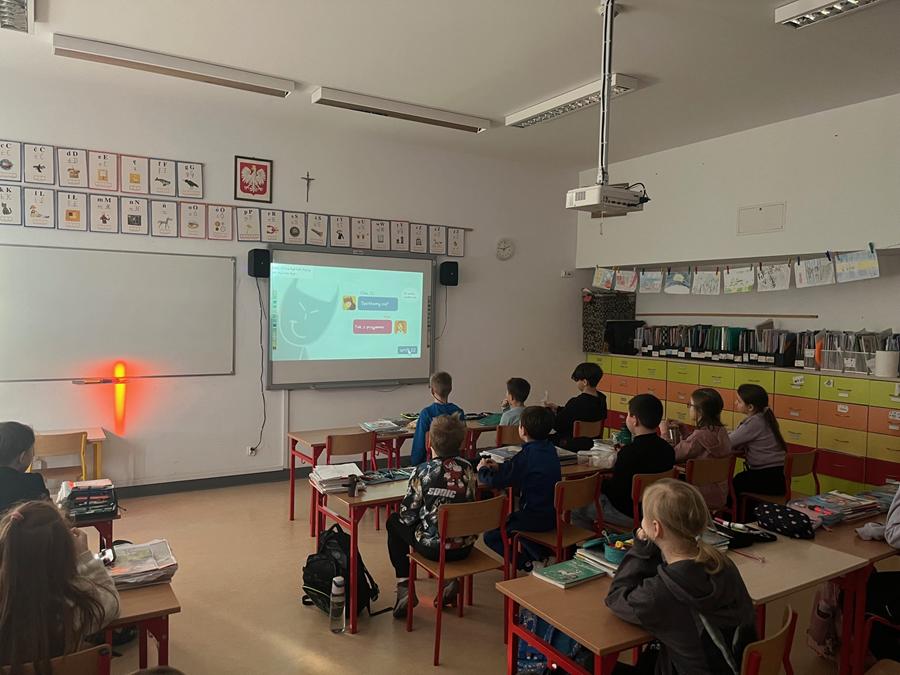 Dzień Bezpiecznego Internetu w klasie 2b